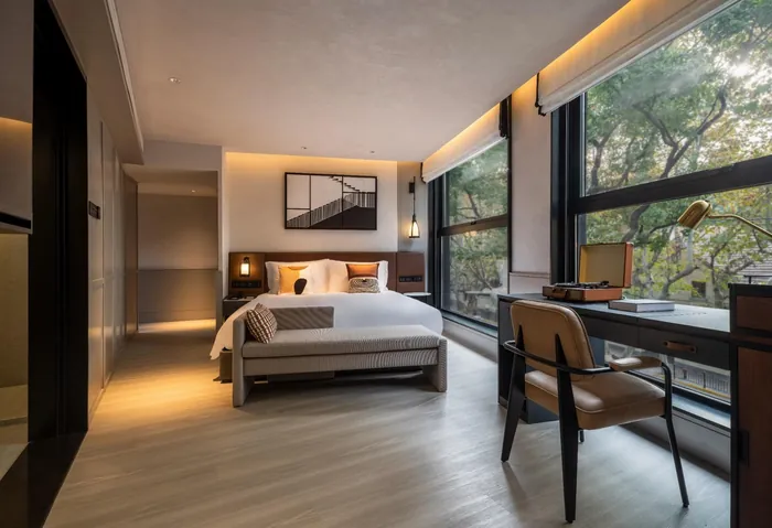 Shanghai Apartment — 6