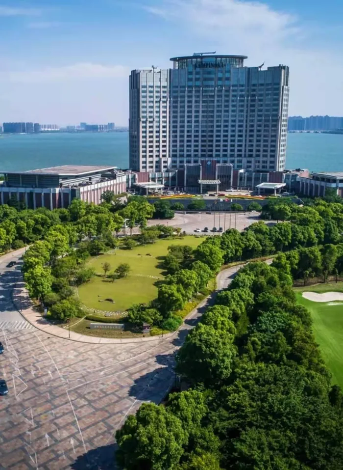 Suzhou Jinji Lake · Kempinski Hotel — 4